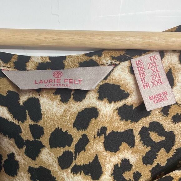 Laurie Felt Cheetah Print Asymmetrical Blouse 1X - Picture 3 of 6